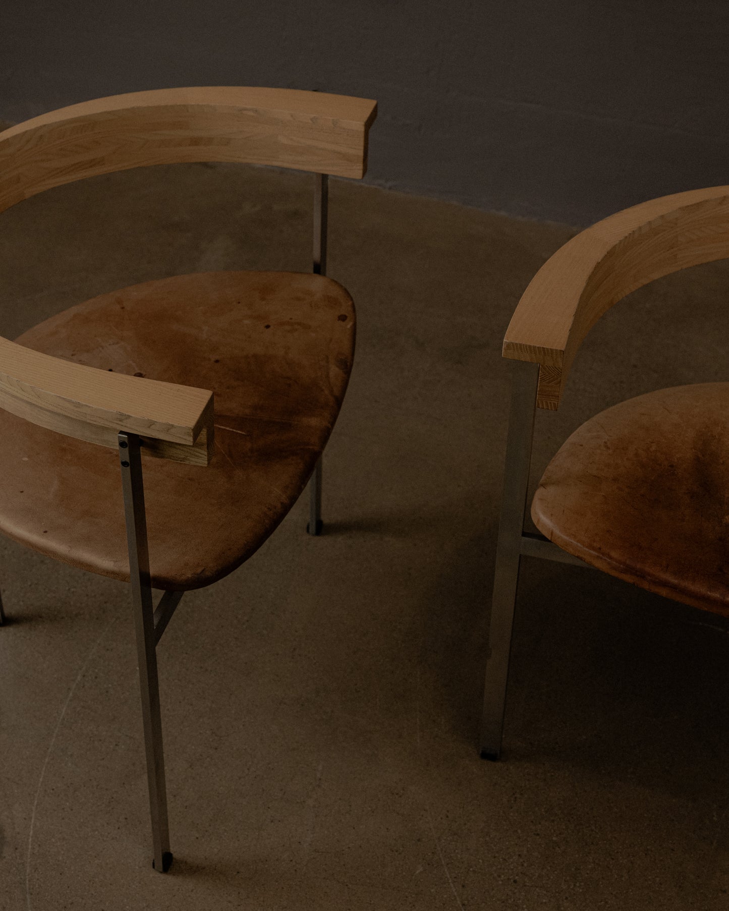 PK11 Chairs by Poul Kjærholm