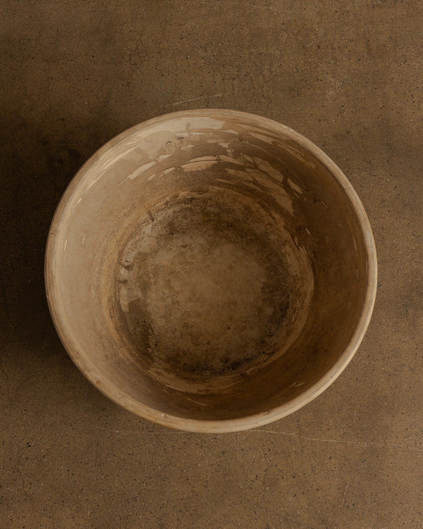 Lagardo Tackett — Bowl Planter
