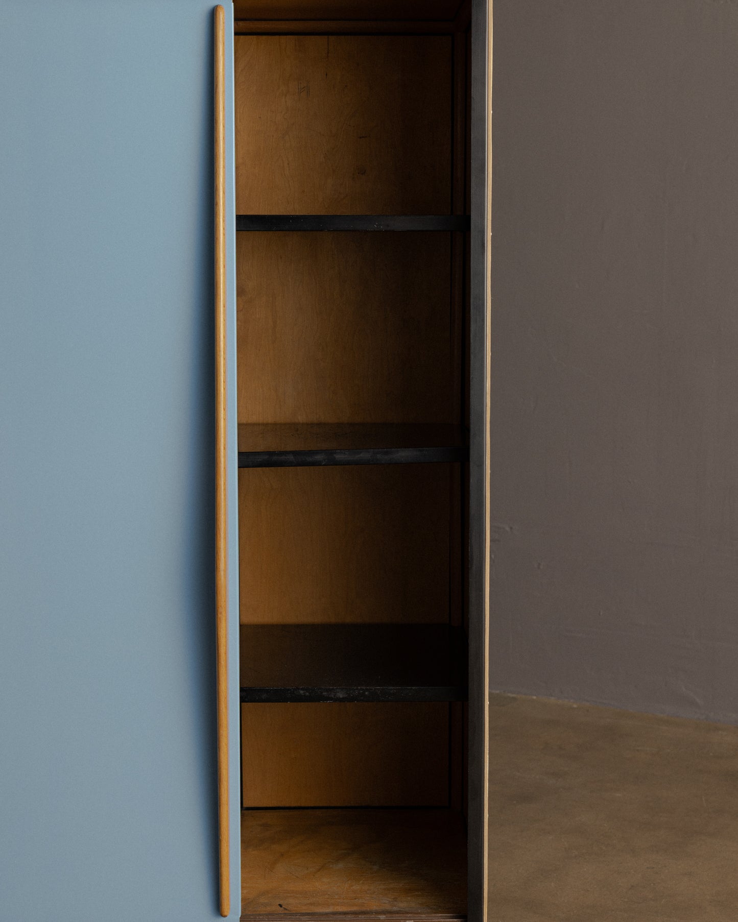 Cabinet by Willy Van Der Meeren
