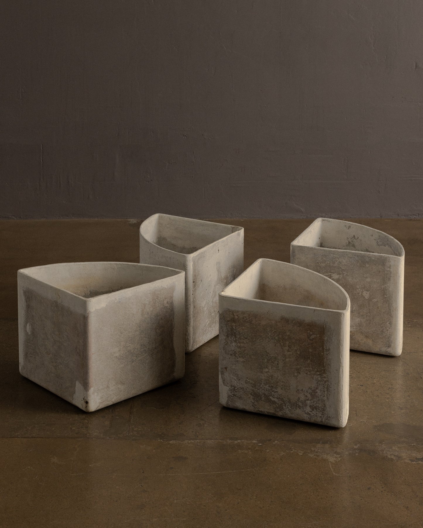 Willy Guhl — Corner Planters