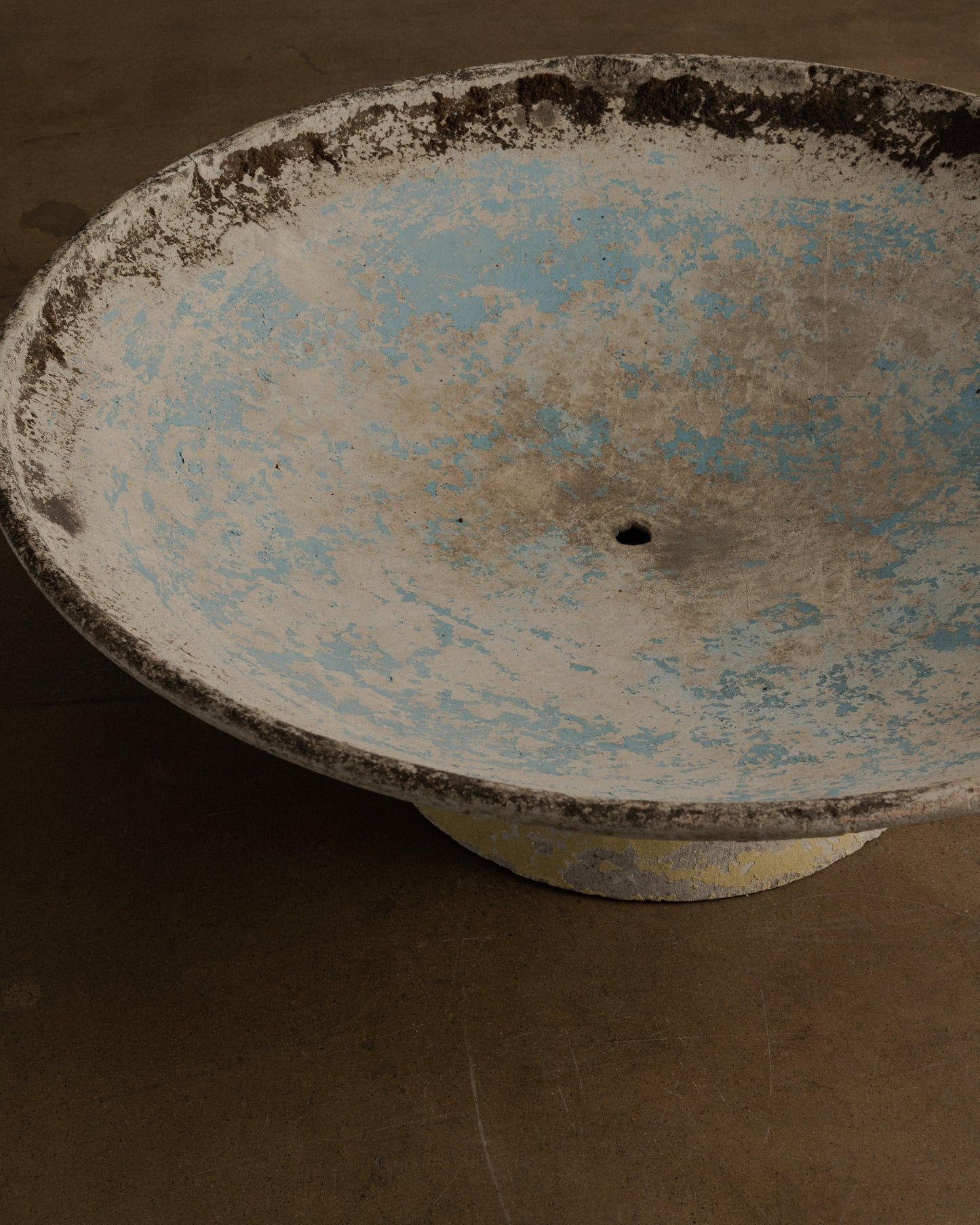 Willy Guhl — Massive Pedestal Bowl Planters
