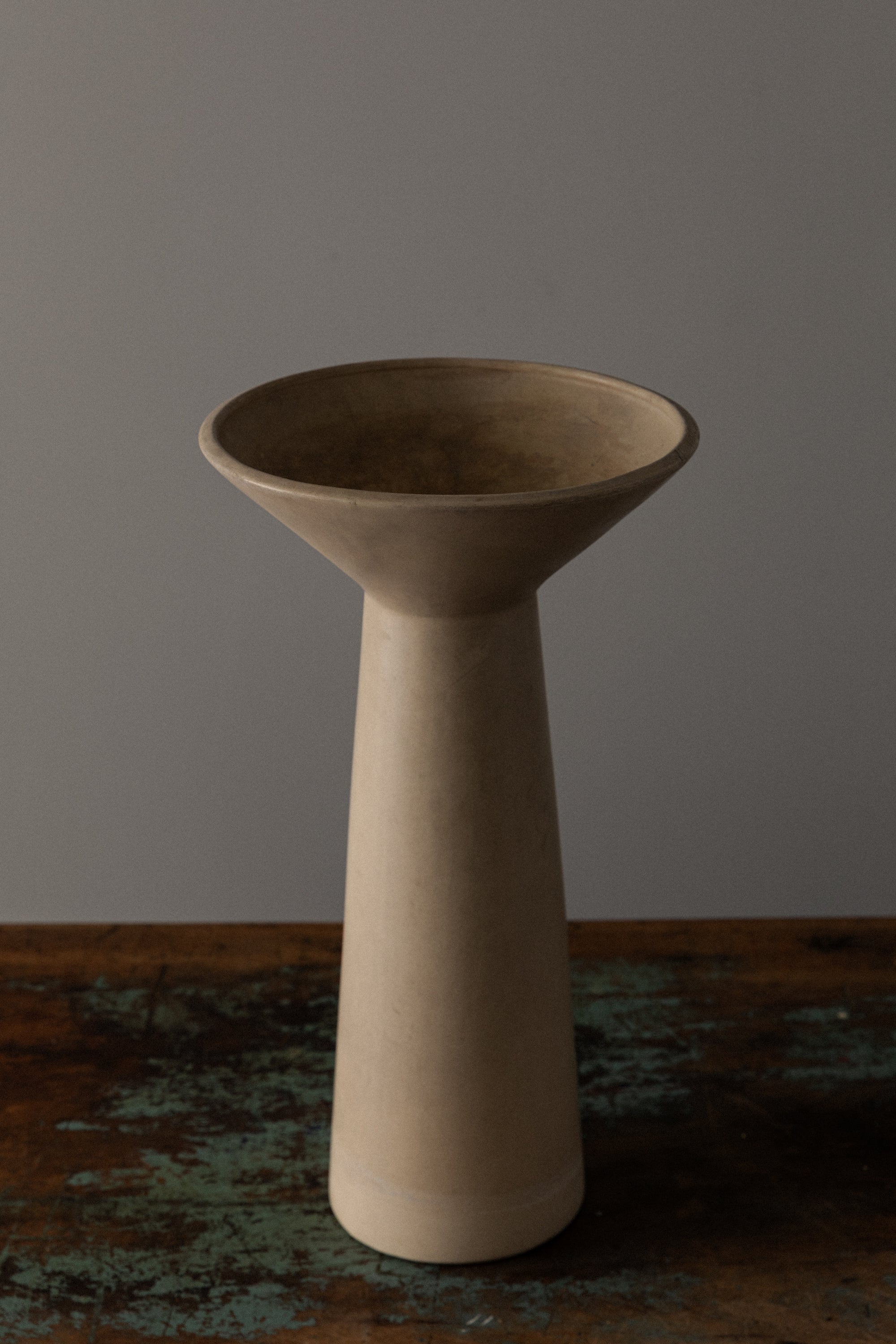 Model SR-01 Sand Urn Architectural Pottery