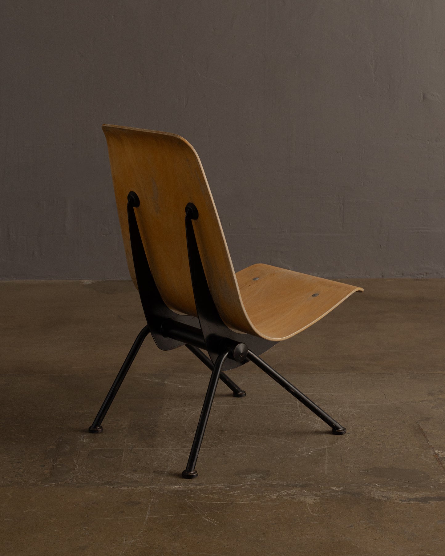 Jean Prouvé — Antony Chair