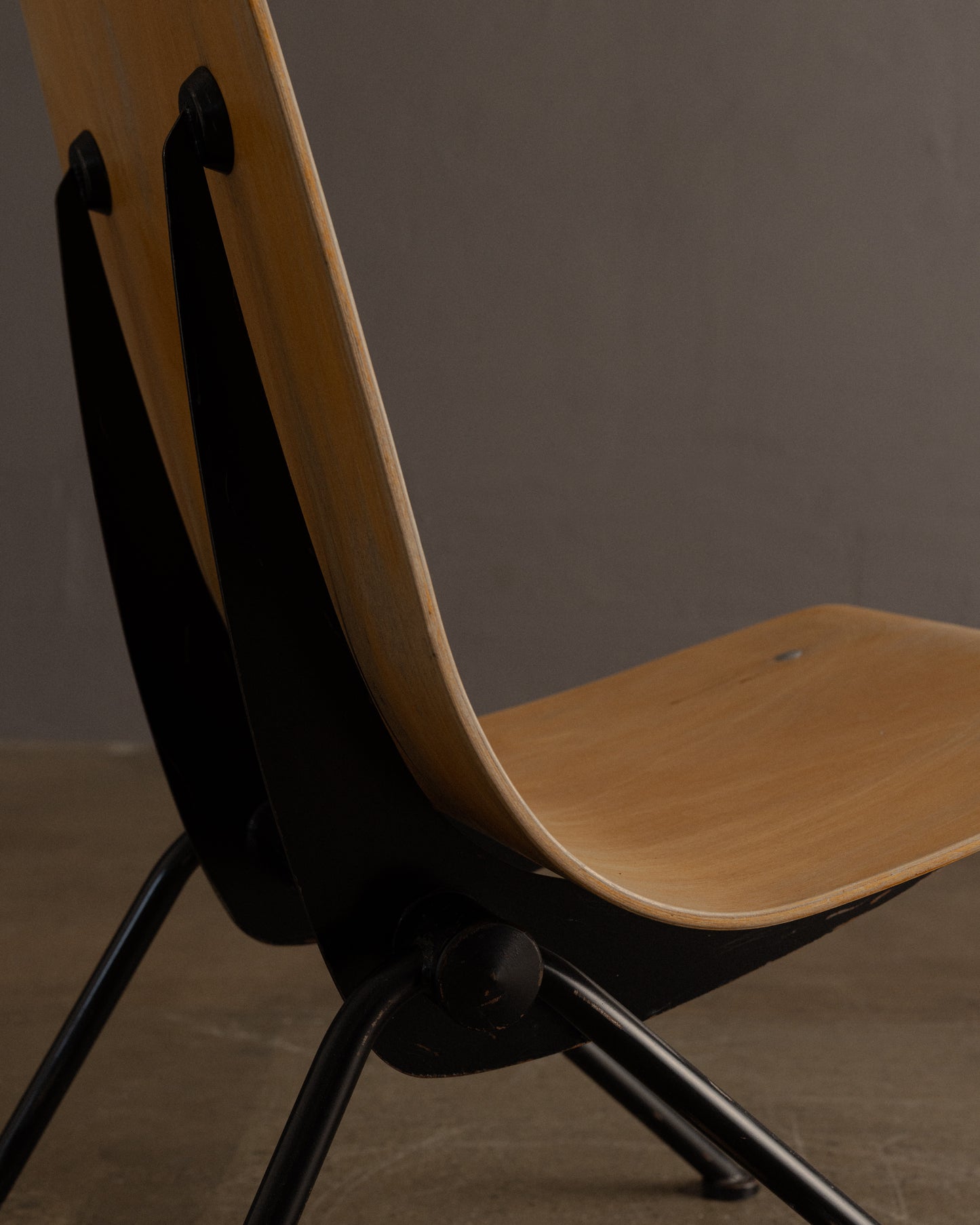 Jean Prouvé — Antony Chair