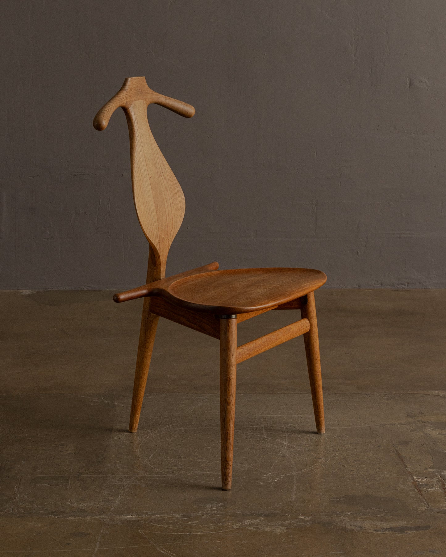 Hans J. Wegner — Valet Chair