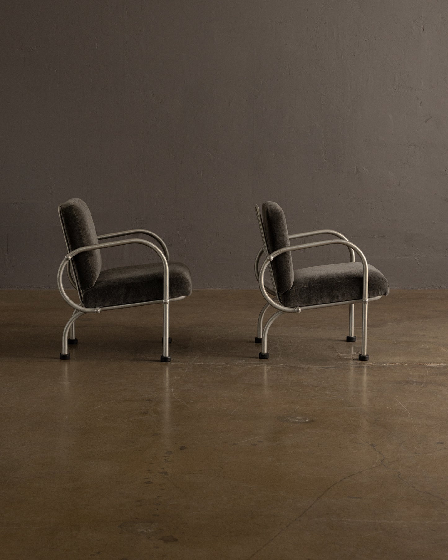 Warren McArthur — Lounge Chairs