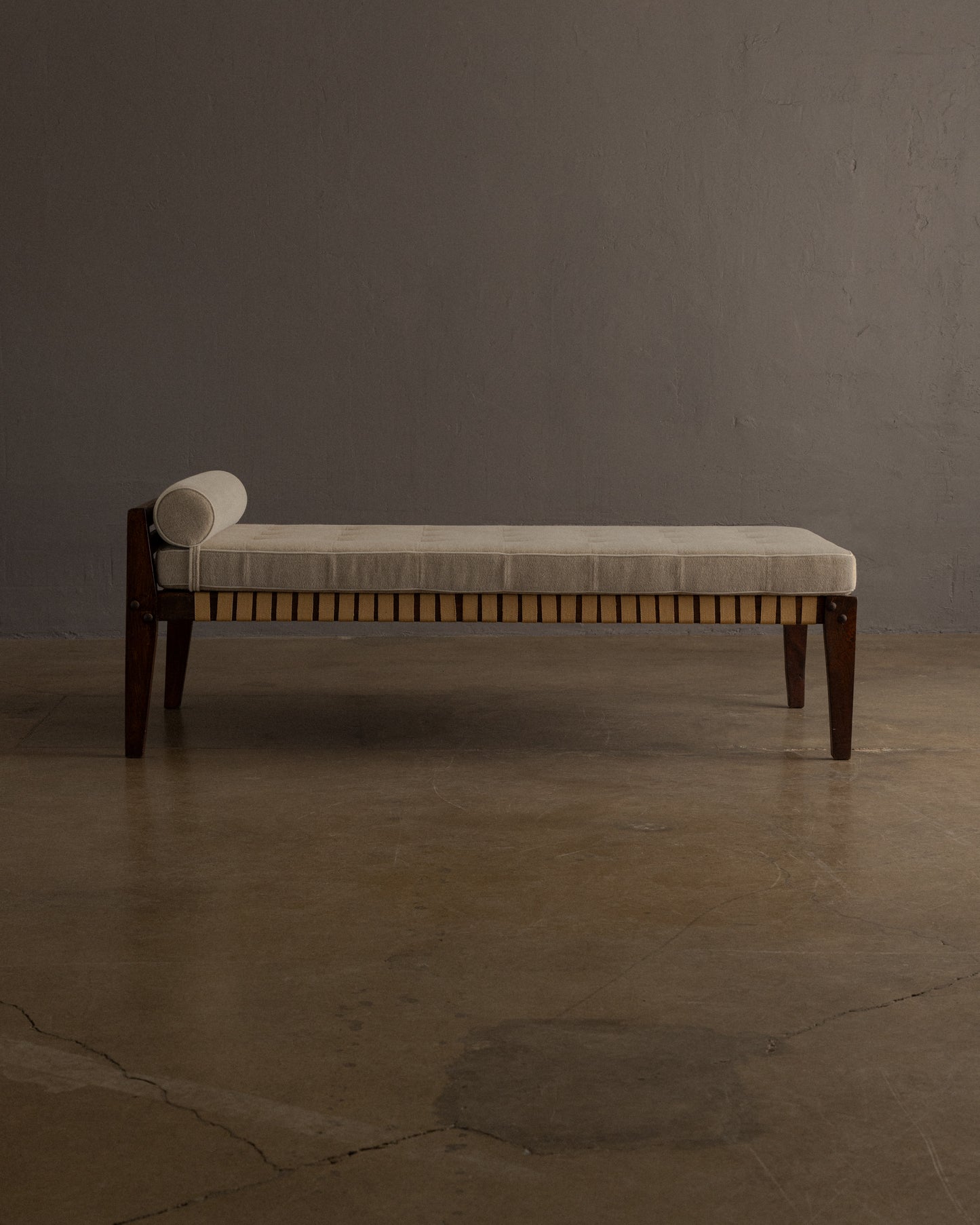 Pierre Jeanneret — Daybed
