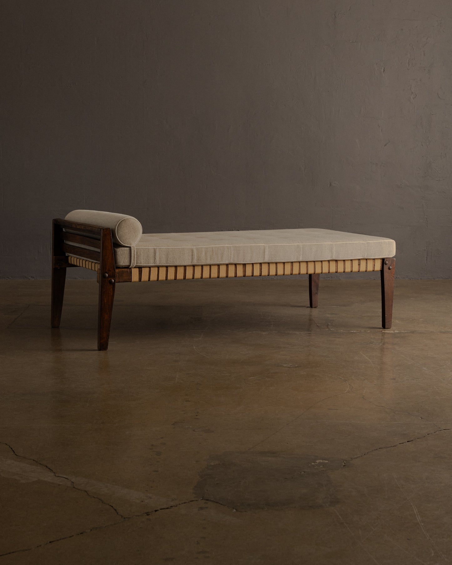 Pierre Jeanneret — Daybed
