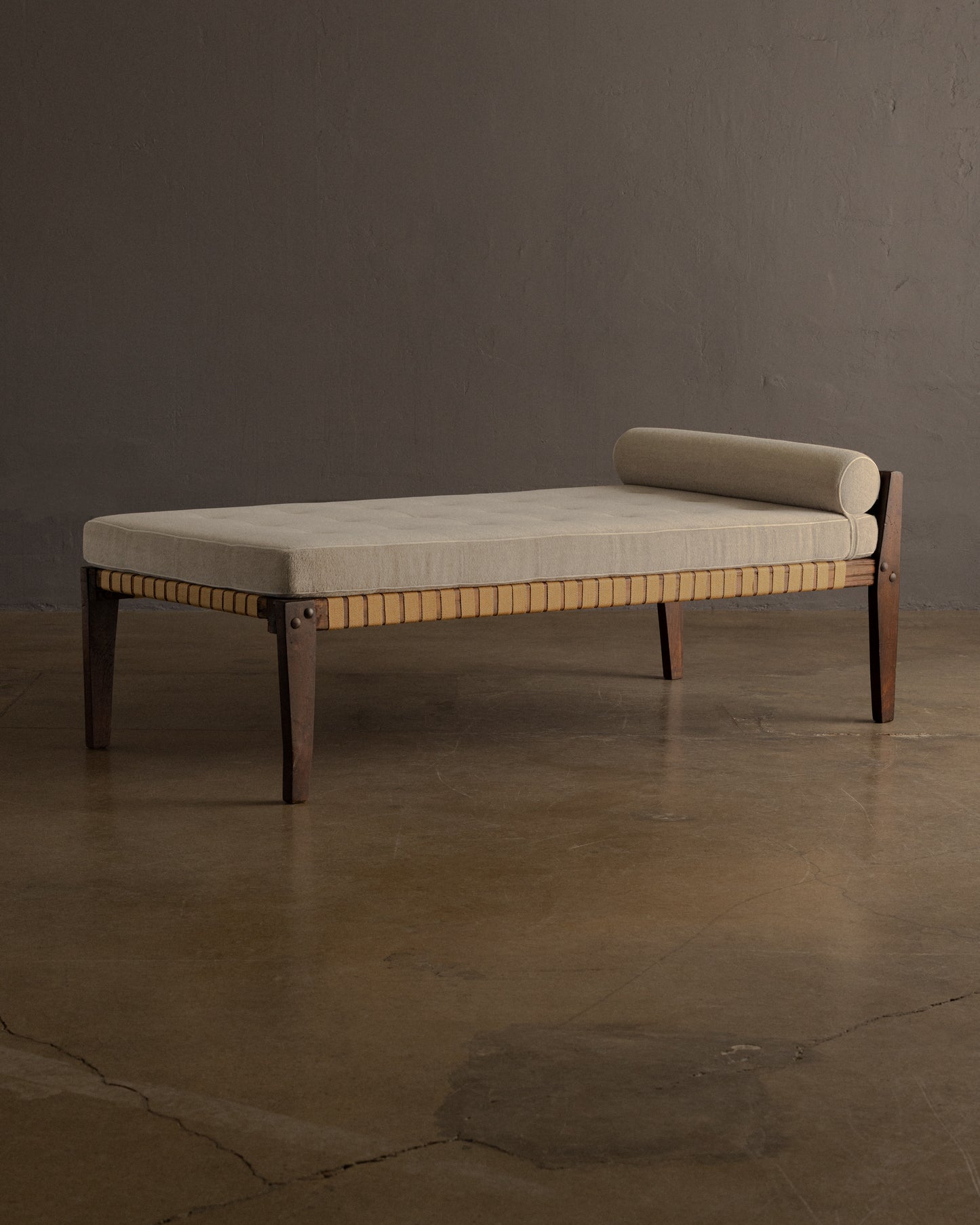 Pierre Jeanneret — Daybed