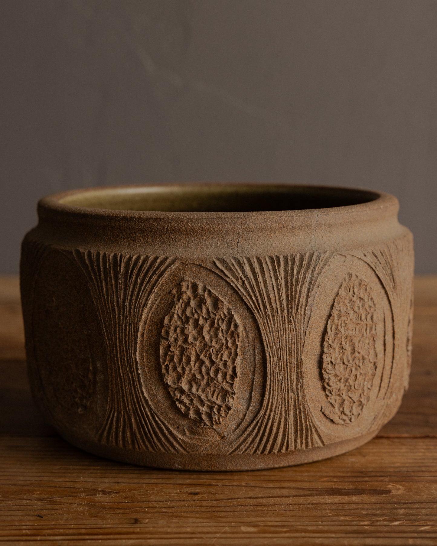 Robert Maxwell — Abstract Motif Planter