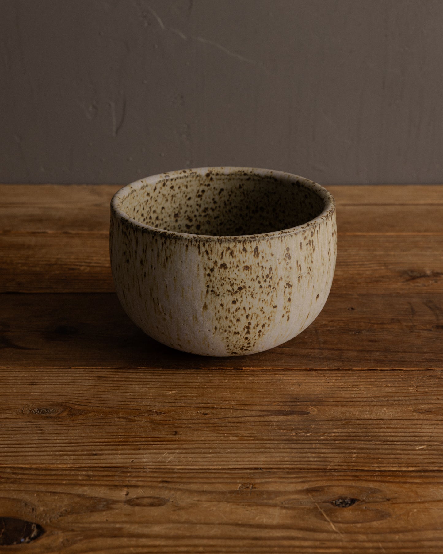 Kat & Roger — Speckled Bowl