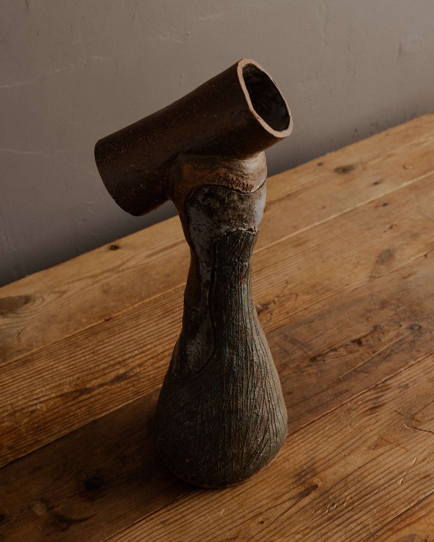 R'Antony — Sculptural Ceramic Vessel