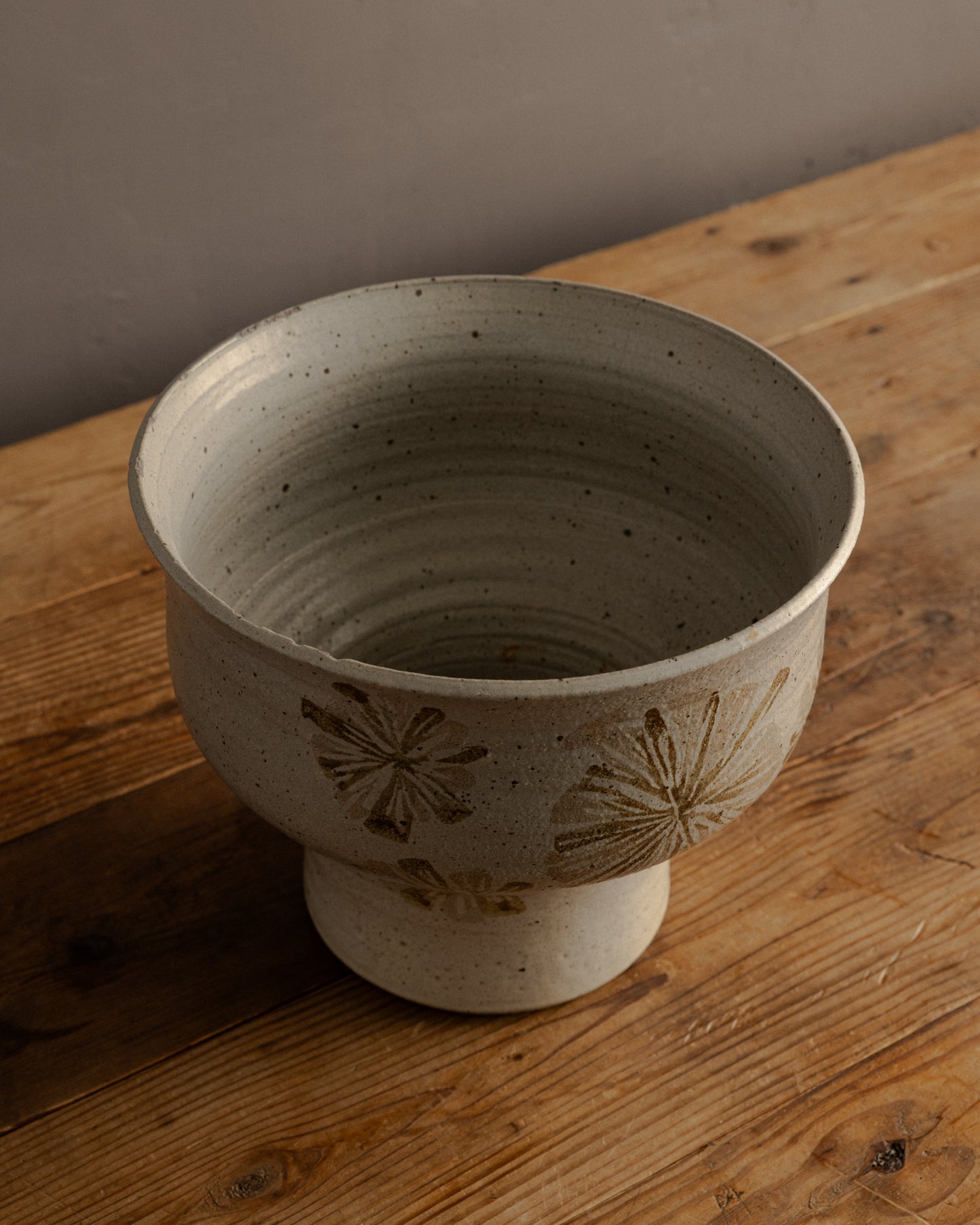 Robert Maxwell — Flower Motif Planter