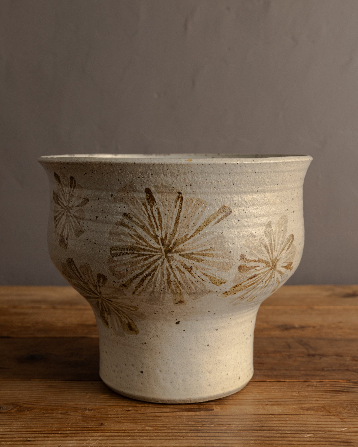 Robert Maxwell — Flower Motif Planter