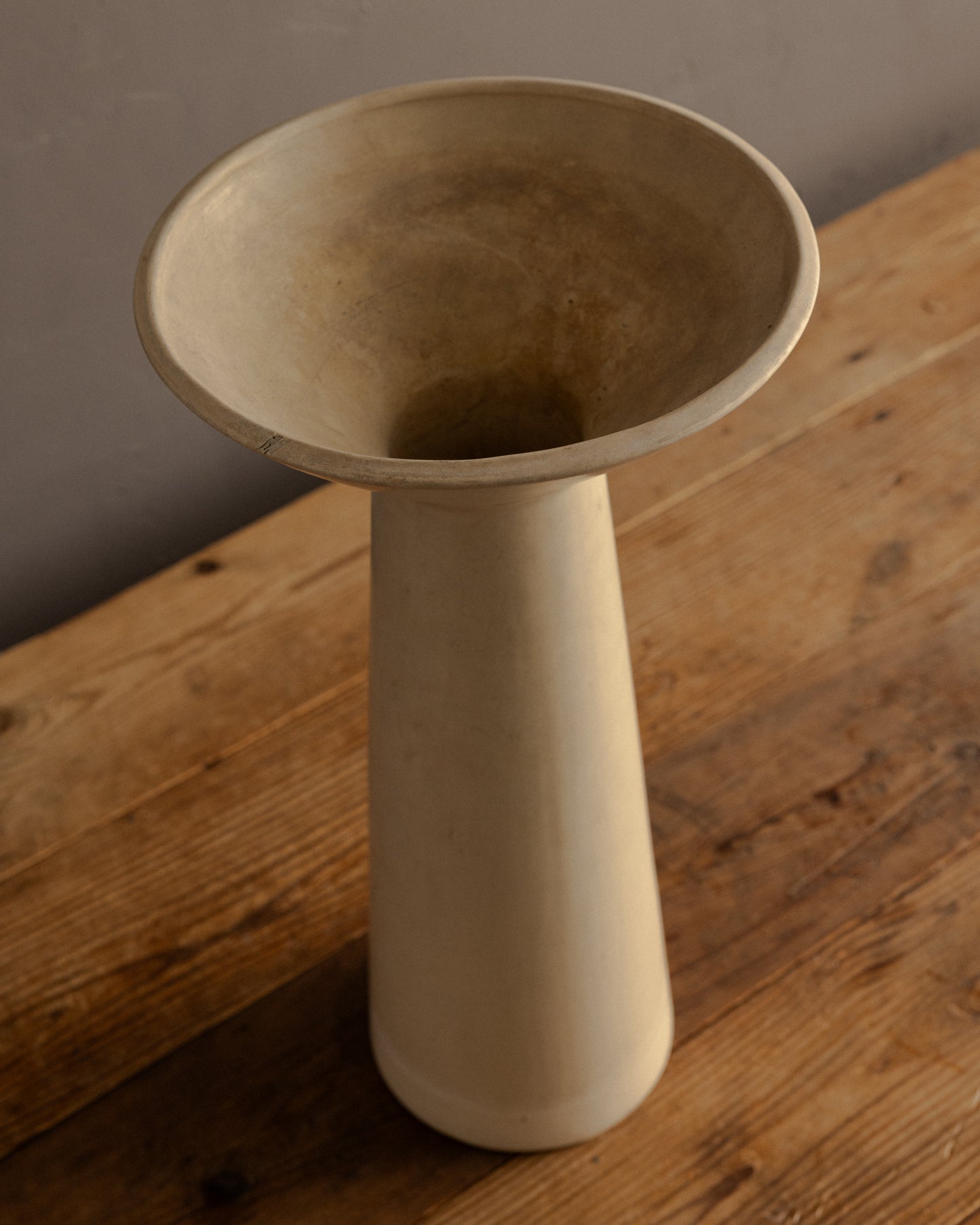 Architectural Pottery — SR-01 Sand Urn