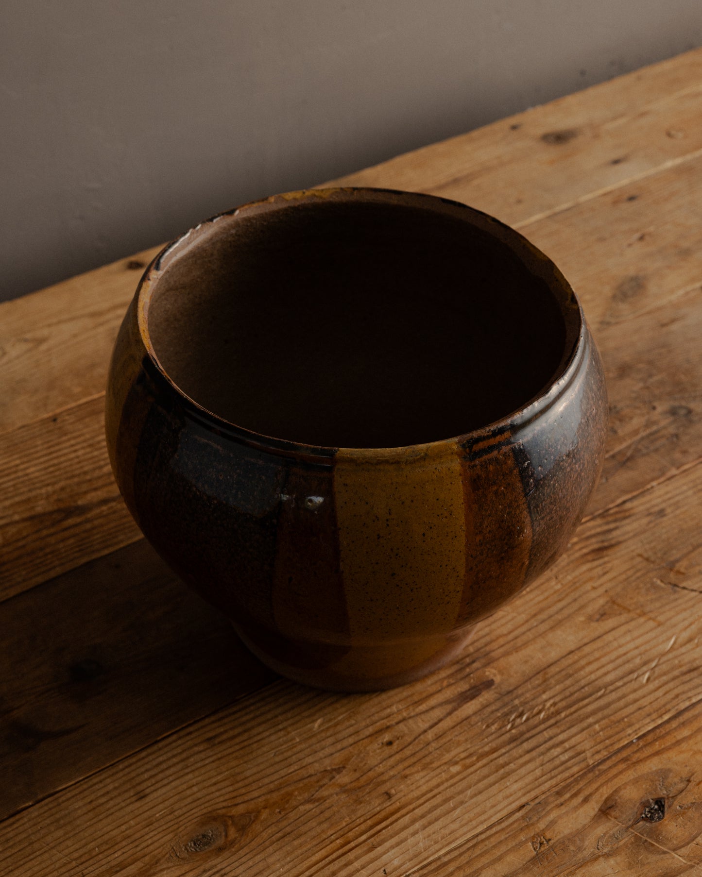 Architectural Pottery — Planter