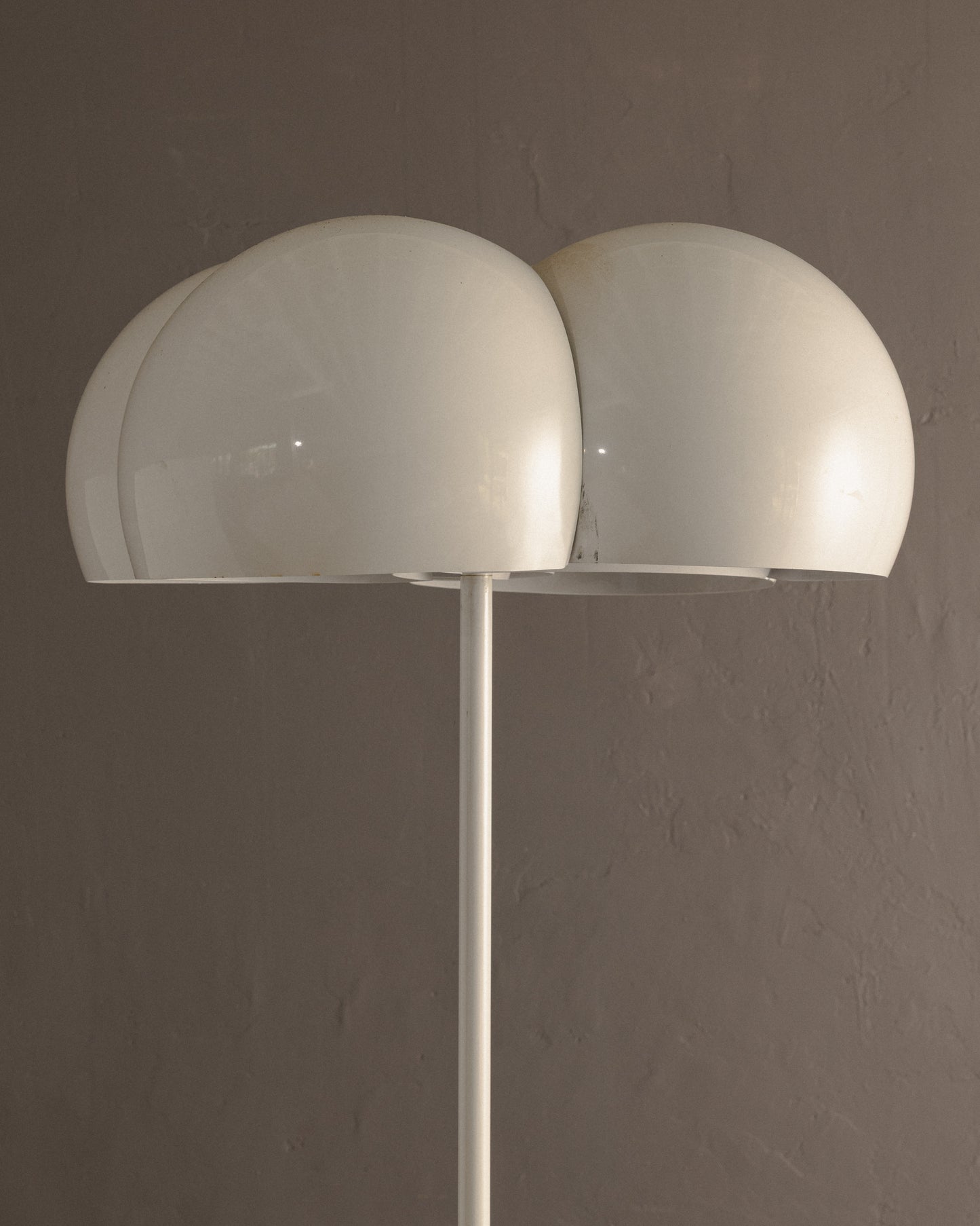 Vico Magistretti — Giunone Floor Lamp