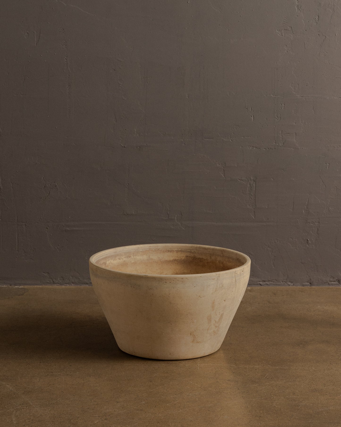Largardo Tackett — Bowl Planter