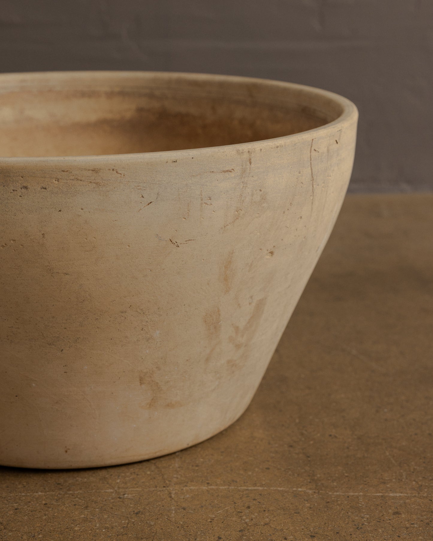 Largardo Tackett — Bowl Planter