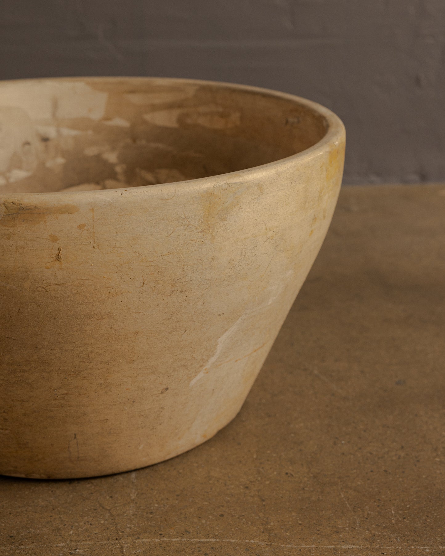 Lagardo Tackett — Bowl Planter