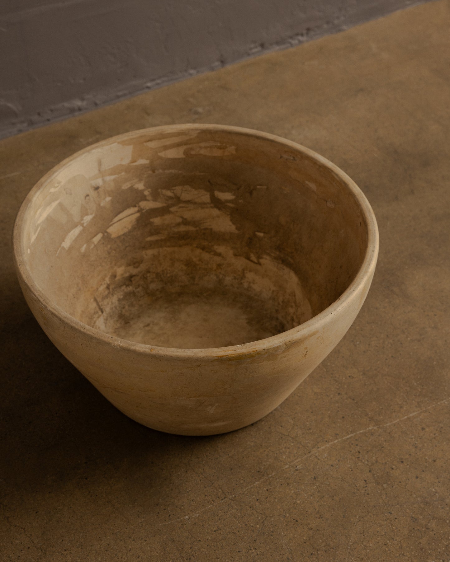 Lagardo Tackett — Bowl Planter