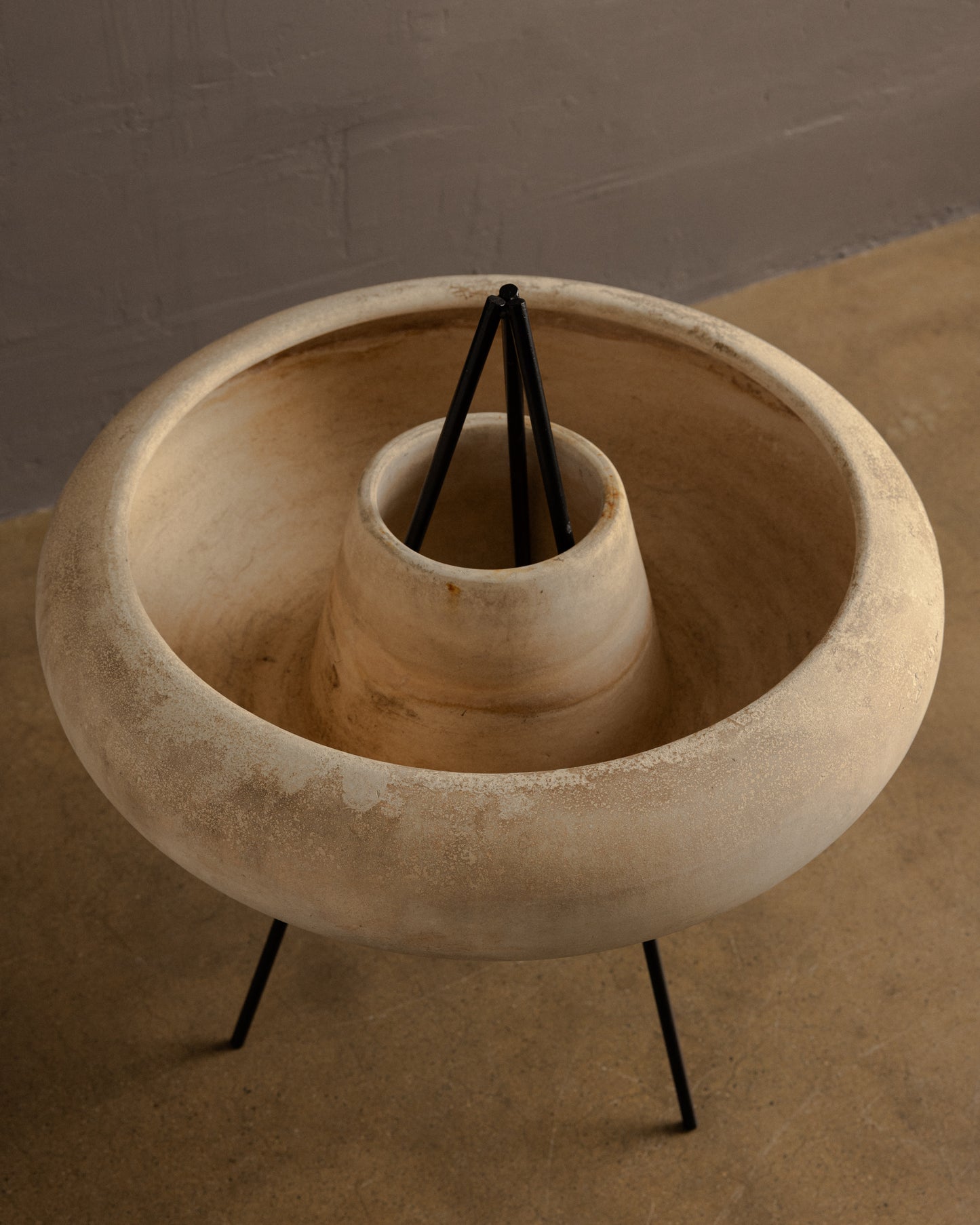 Jack Morris — Model M109 "Sombrero" Planter