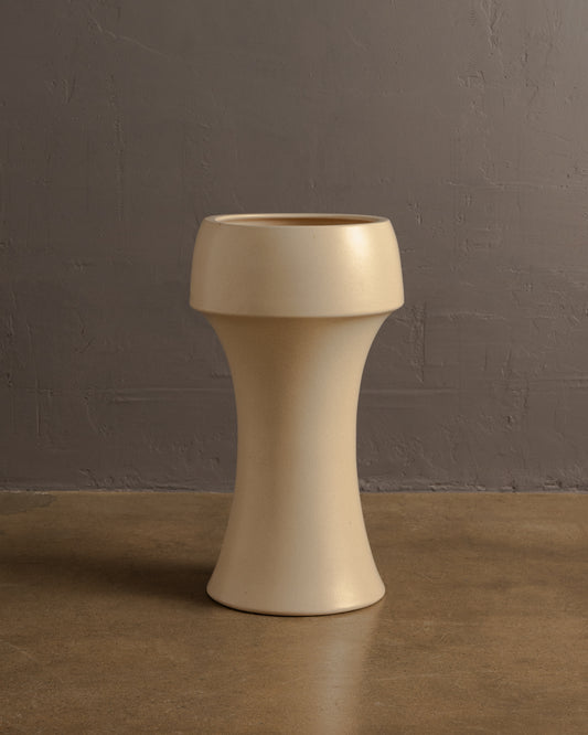 Marilyn Kay Austin — Model 4002 Planter