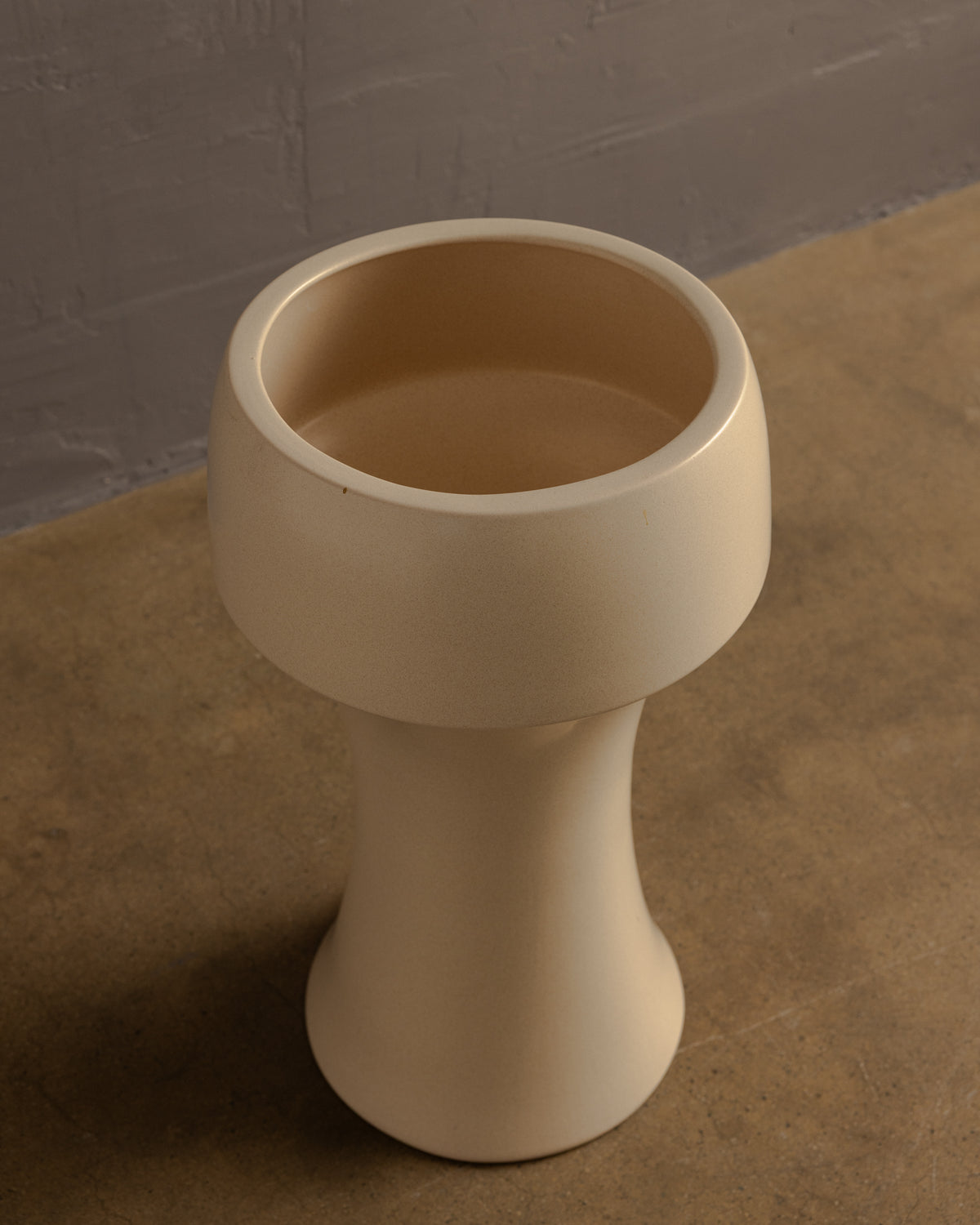 Marilyn Kay Austin — Model 4002 Planter