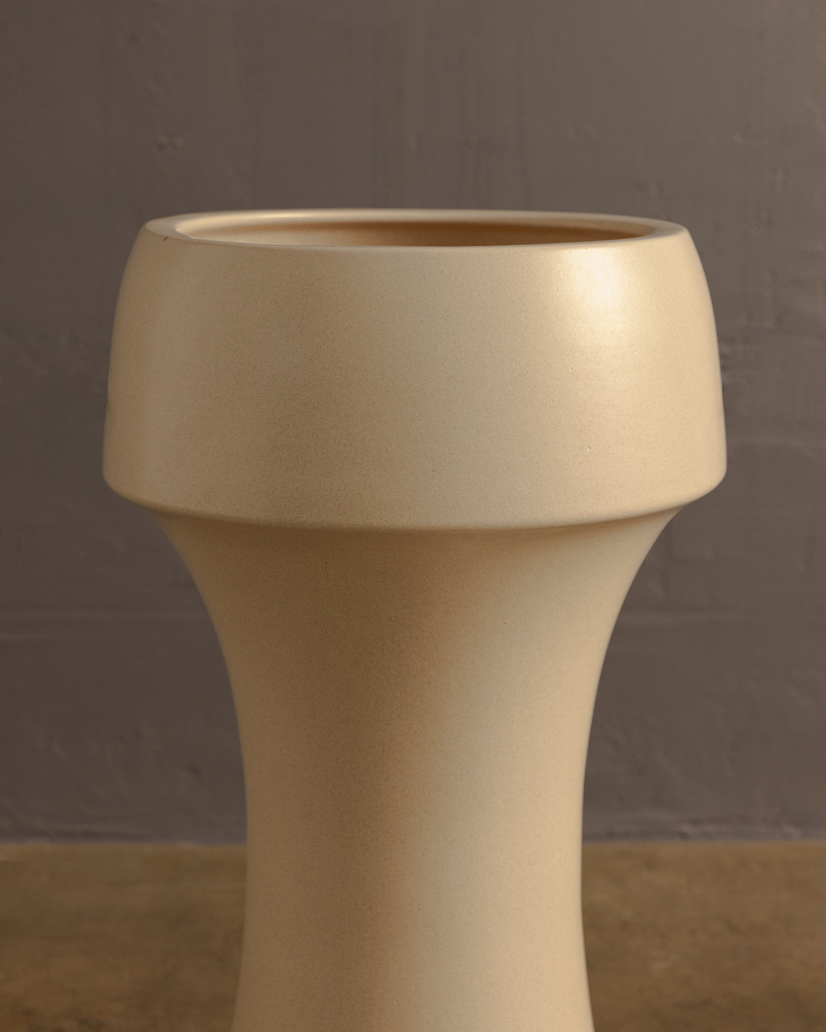 Marilyn Kay Austin — Model 4002 Planter