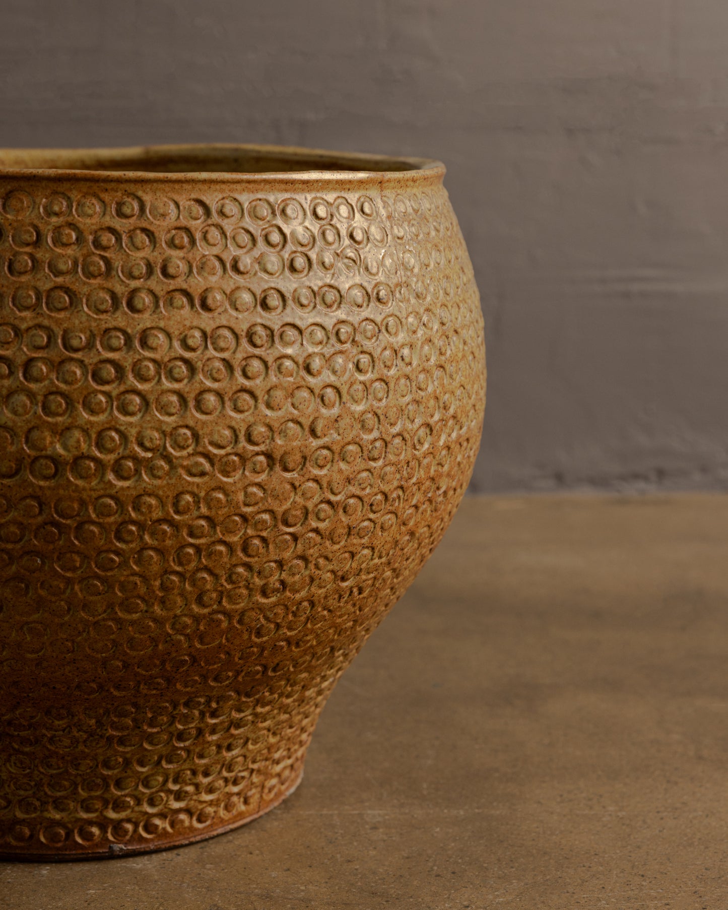 Architectural Pottery — Circle Motif Planter