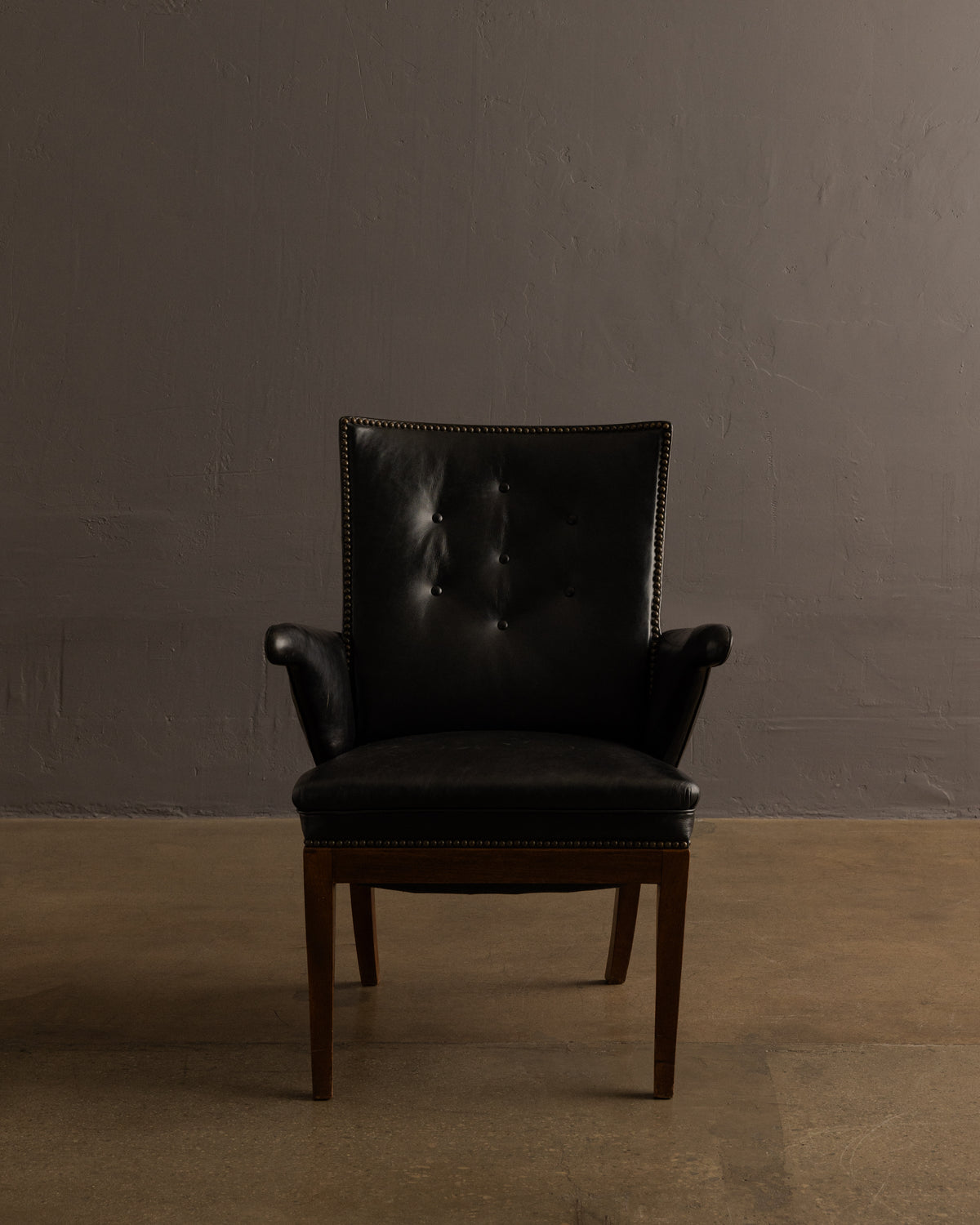 Frits Henningsen — Armchairs
