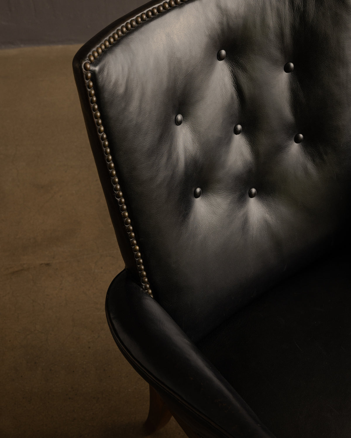 Frits Henningsen — Armchairs