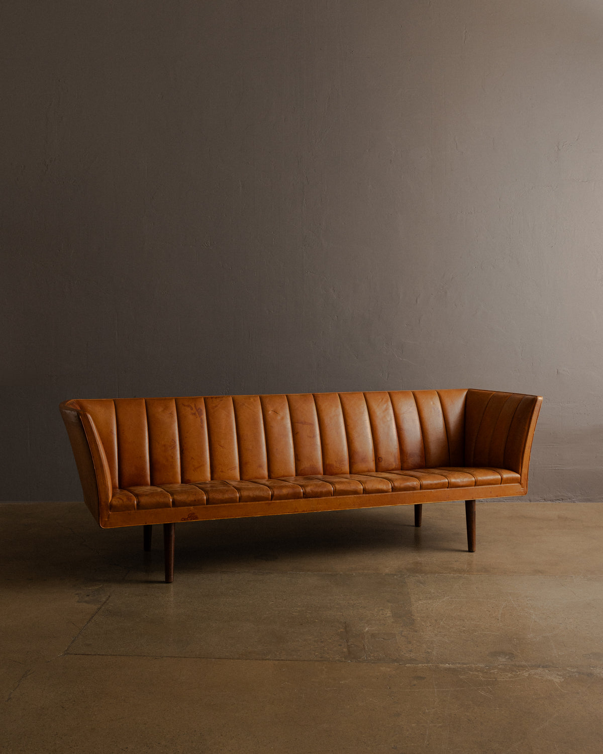 Helge Vestergaard Jensen — Sofa