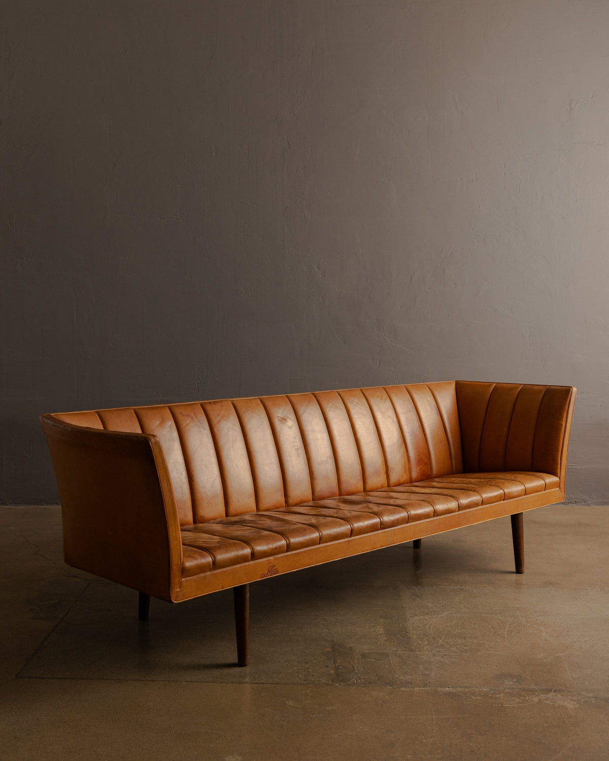 Helge Vestergaard Jensen — Sofa