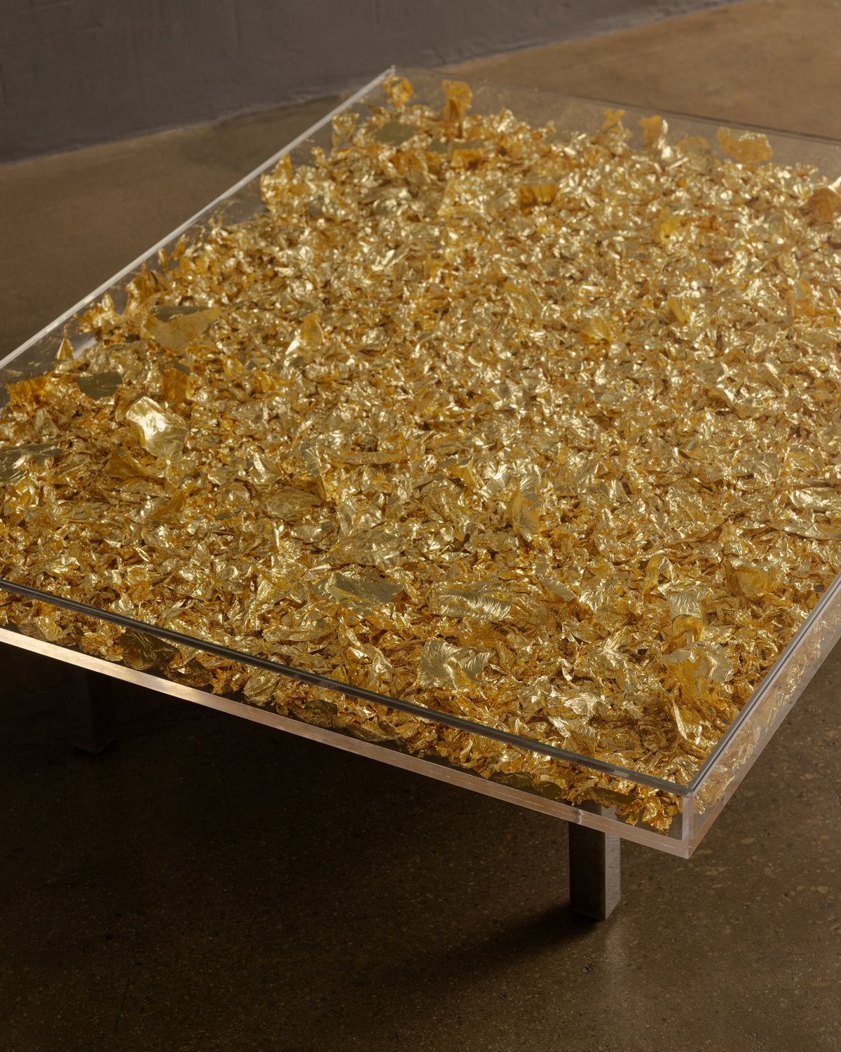 Yves Klein — Monogold Table