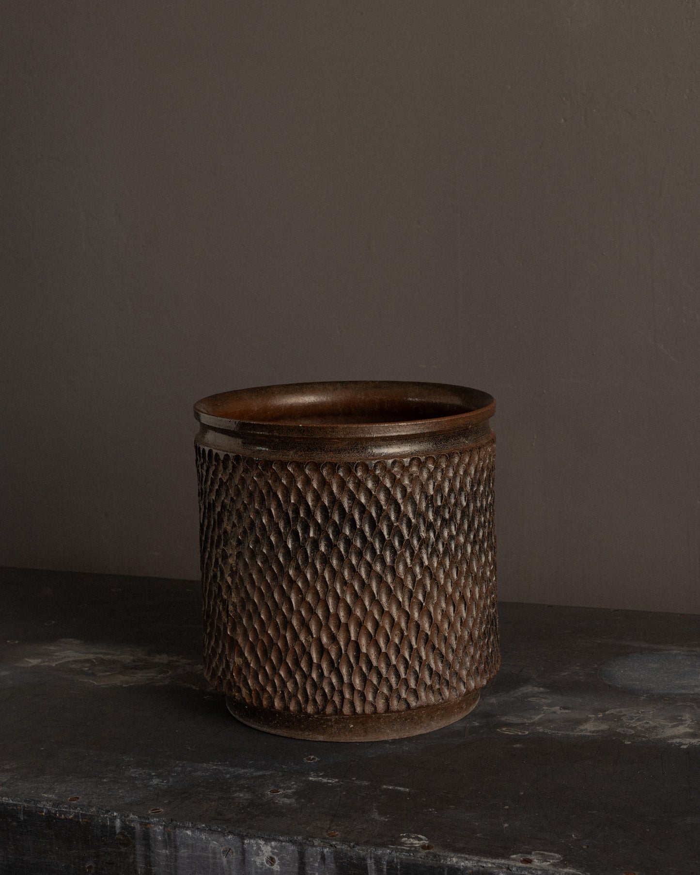 Robert Maxwell — Textured Motif Planter