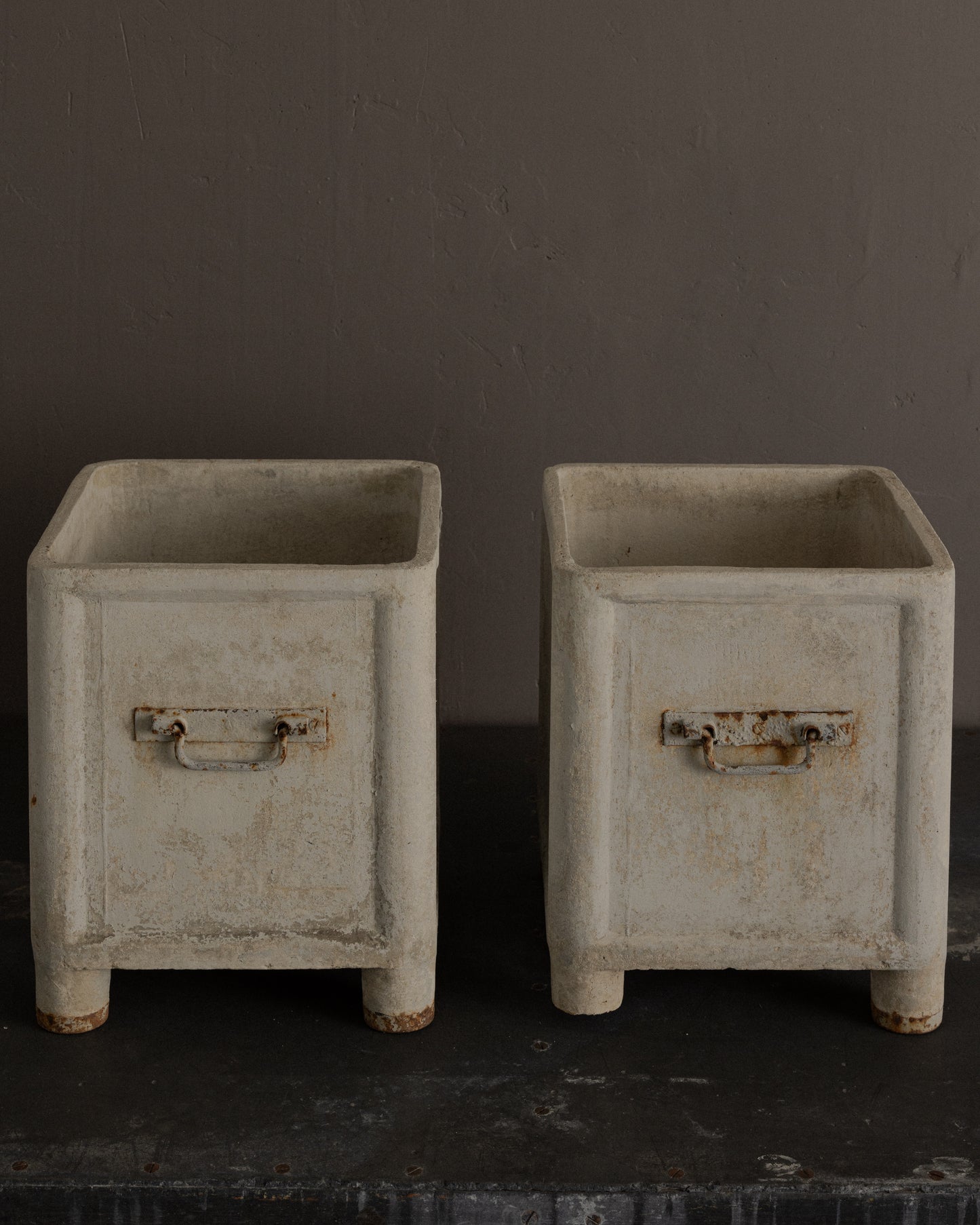 Willy Guhl — Square Planter with Handles