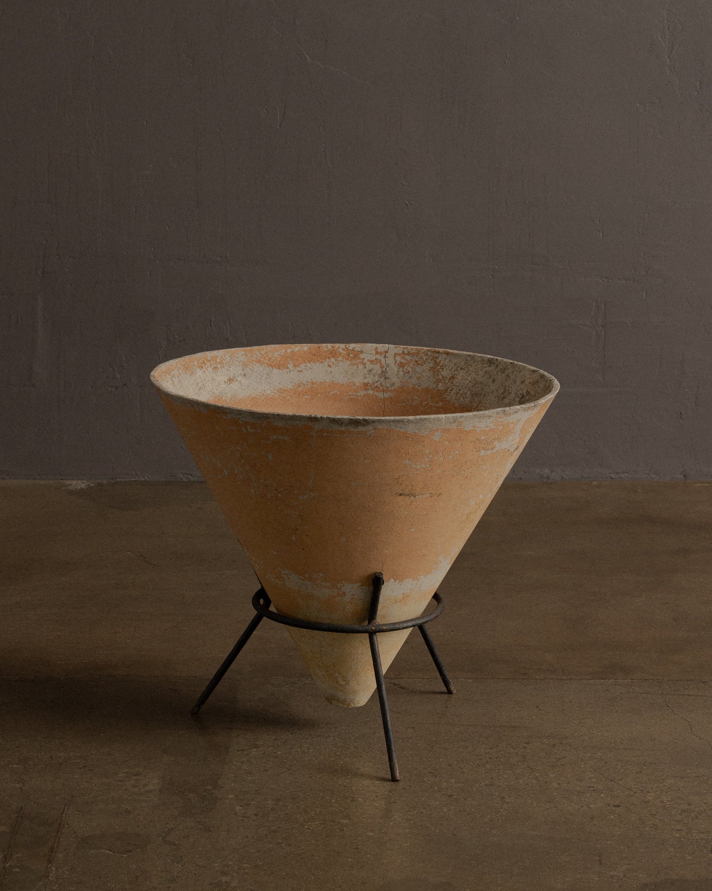 Willy Guhl — Cone Planters