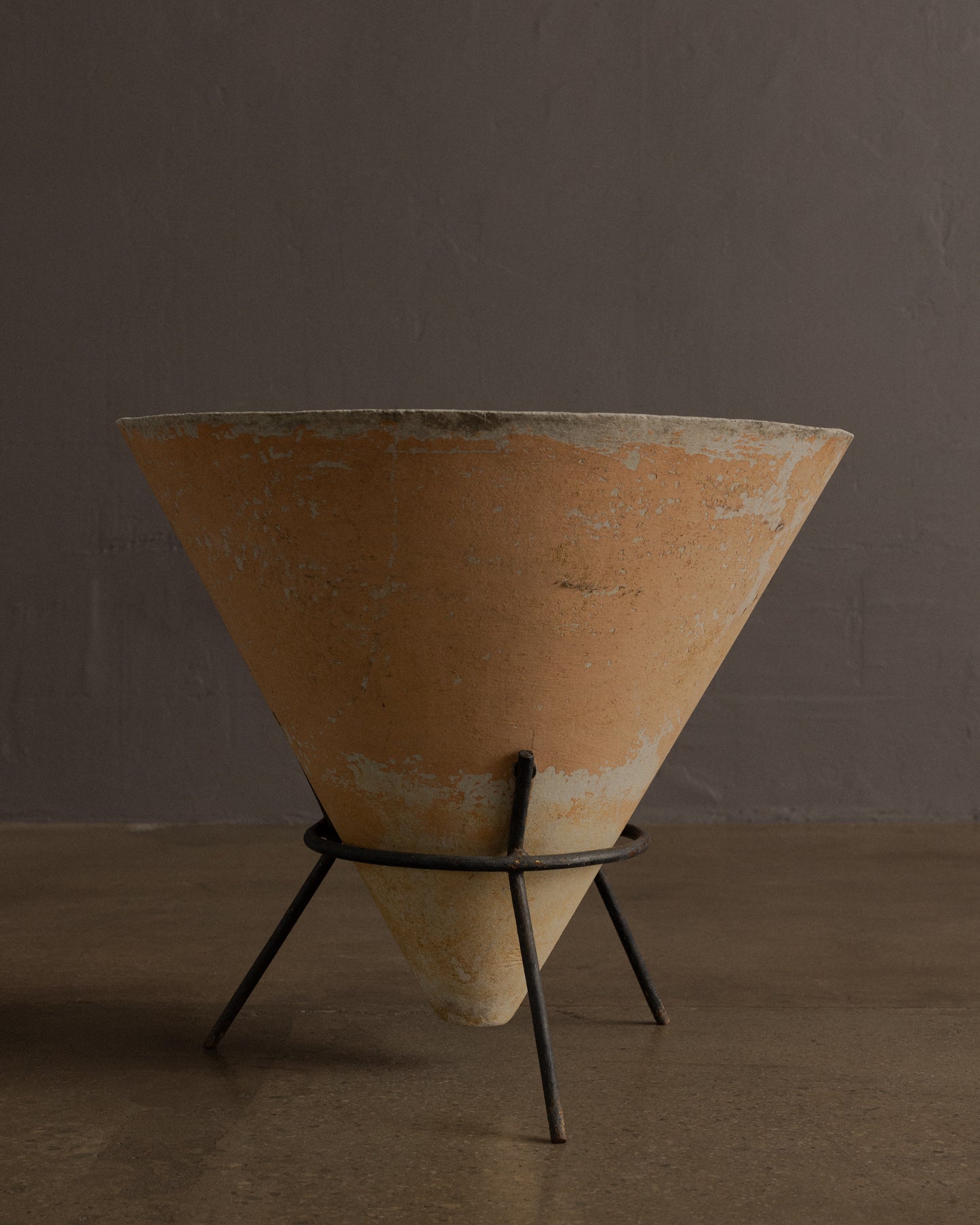 Willy Guhl — Cone Planters