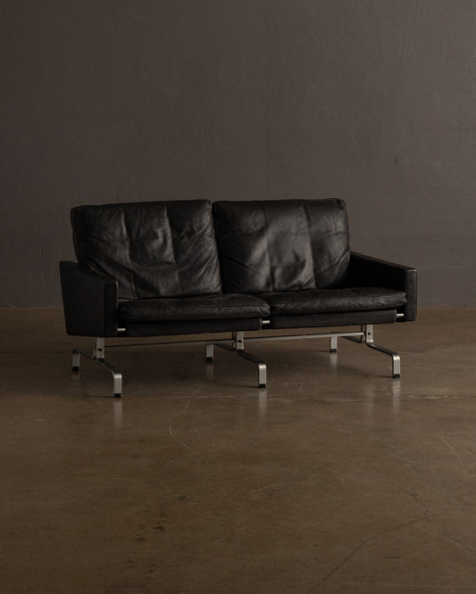 Poul Kjærholm — PK31 Sofa