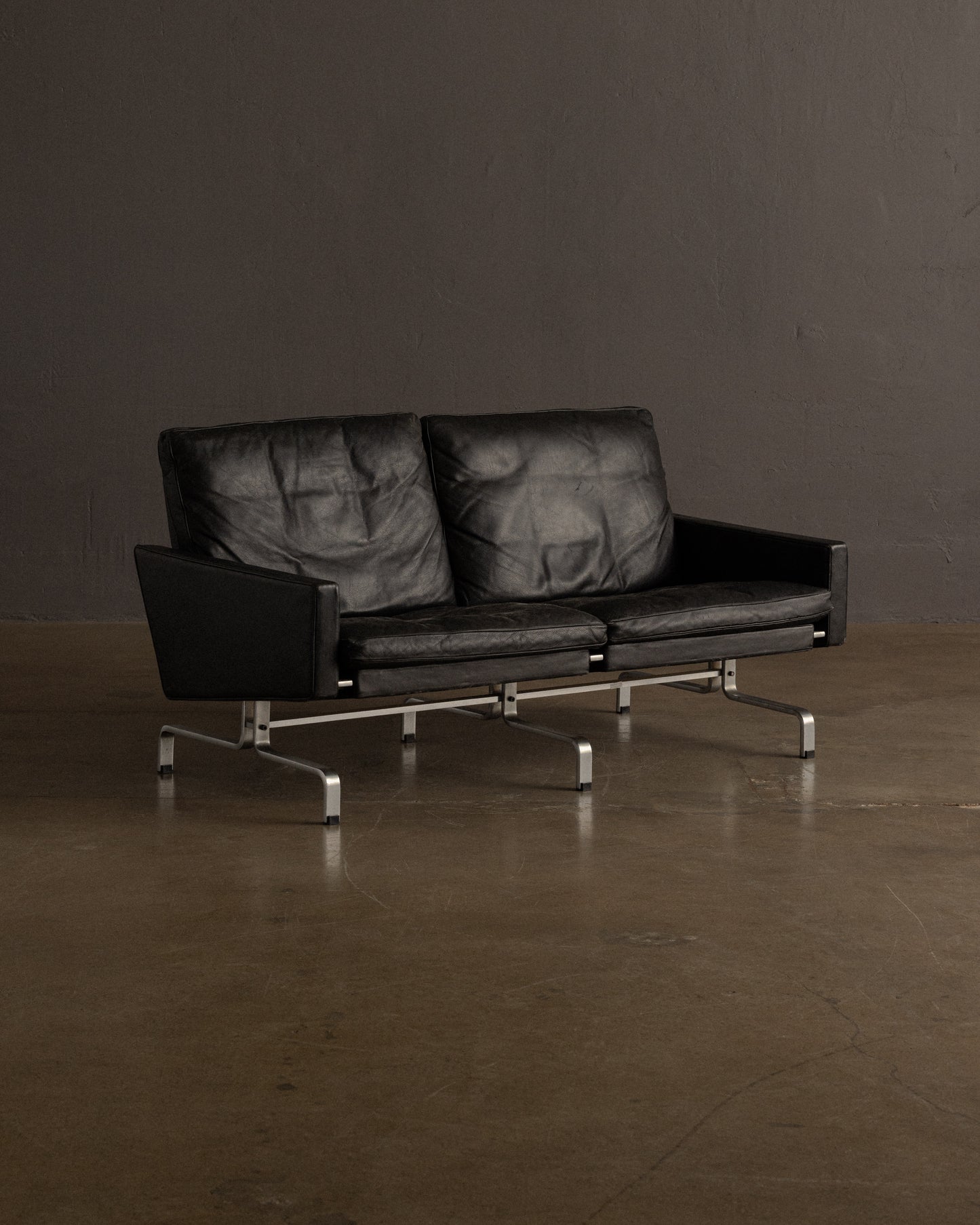Poul Kjærholm — PK31 Sofa